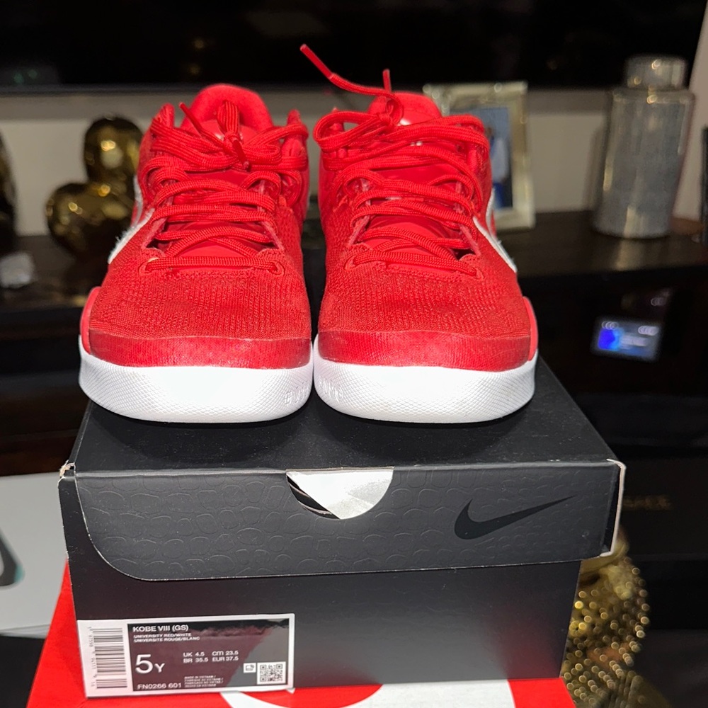 Kobe VIII